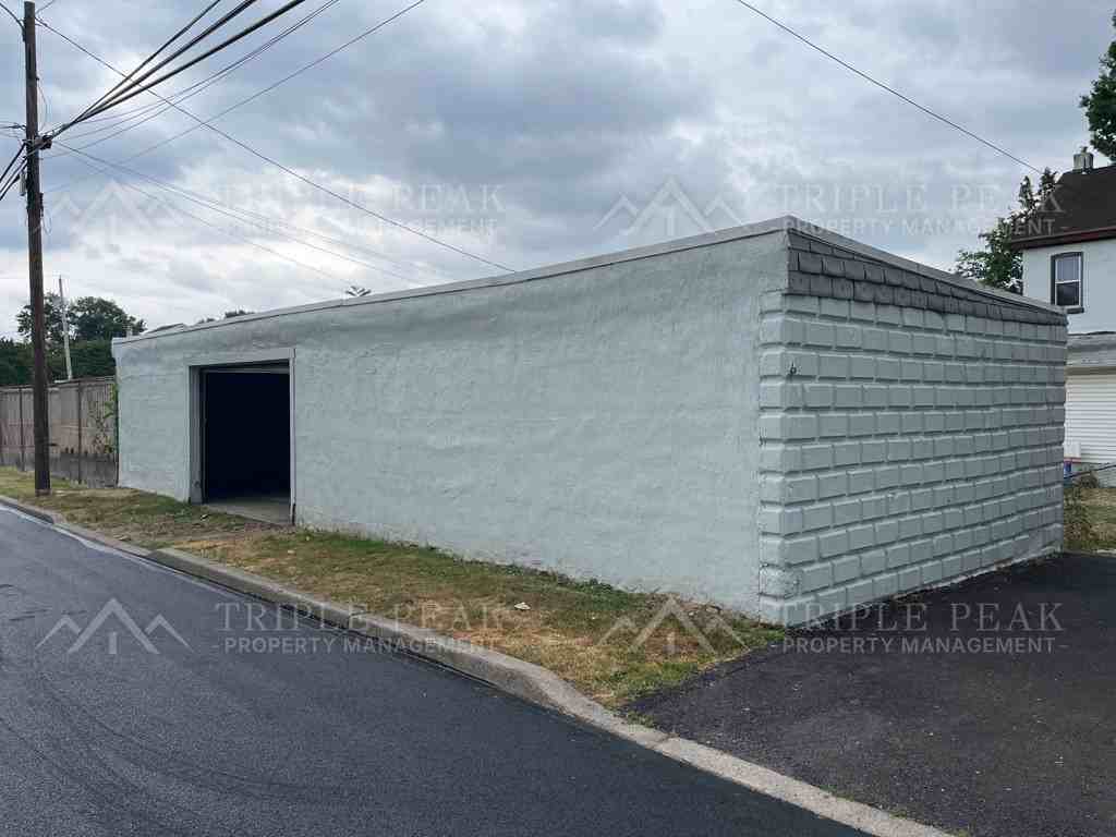 34 8th St, Upland, PA - LPP - Photo 3 of 6