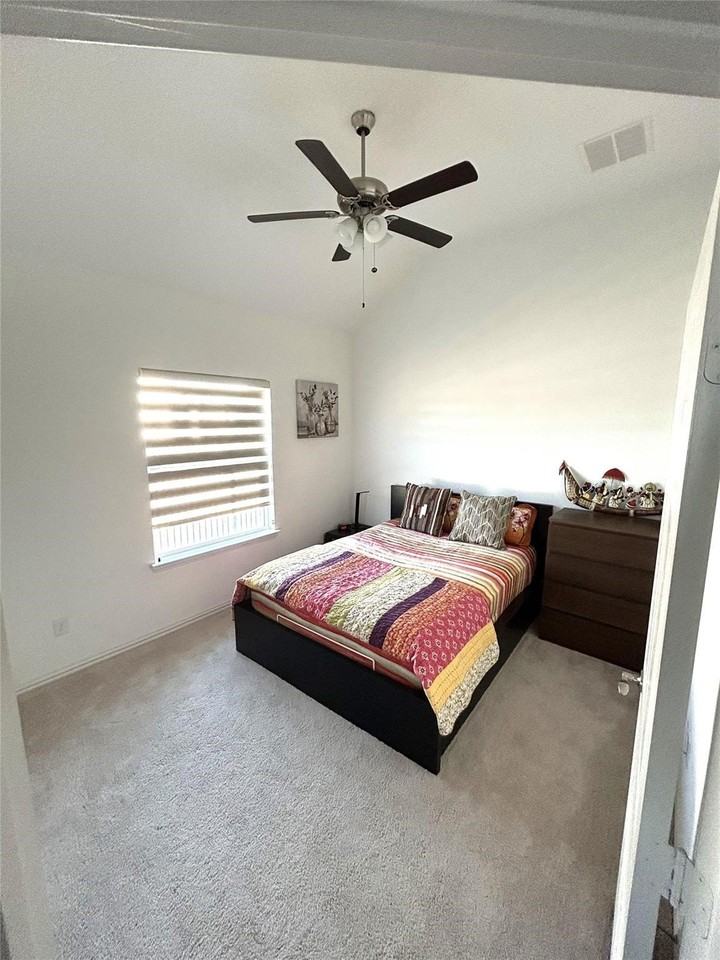 8588 Bachman Ln - Photo 6 of 11