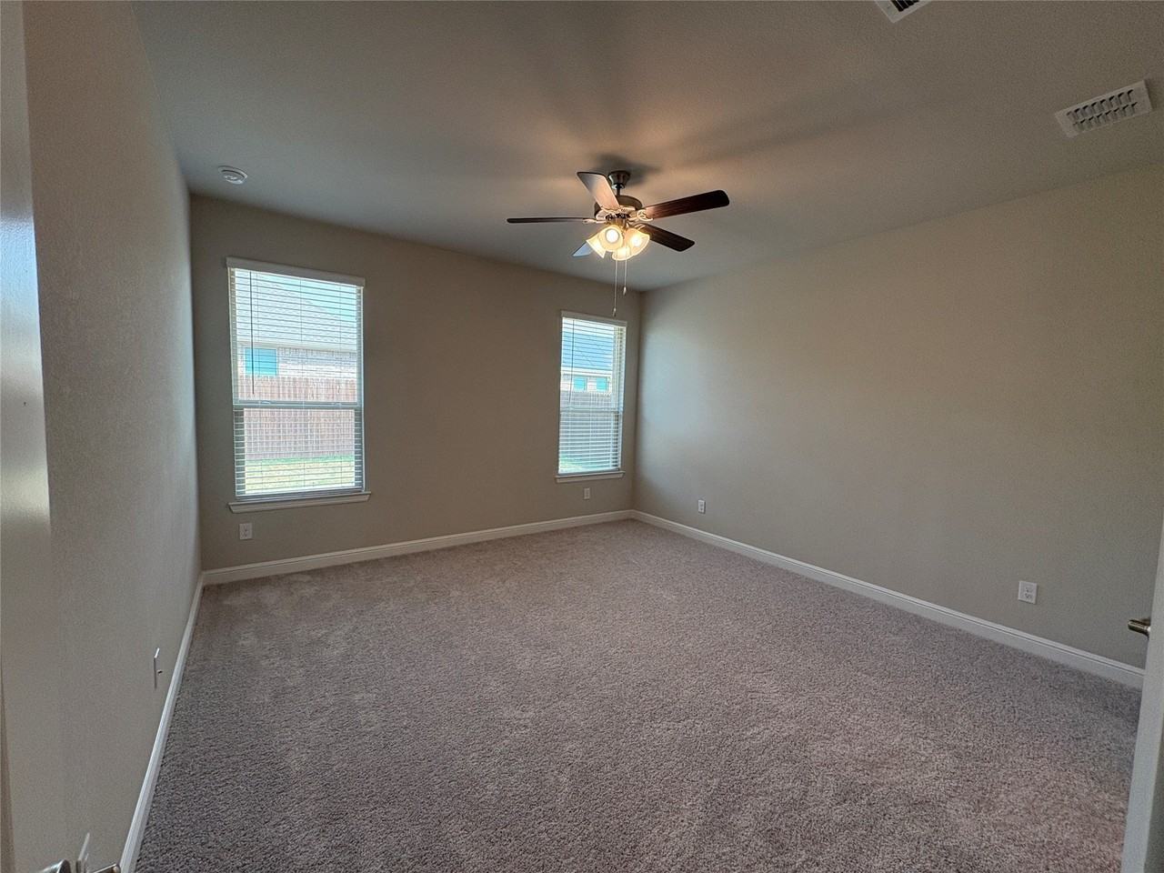 5267 Mountain View Dr - Photo 6 of 14