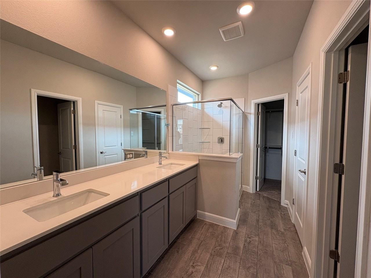 5267 Mountain View Dr - Photo 7 of 14