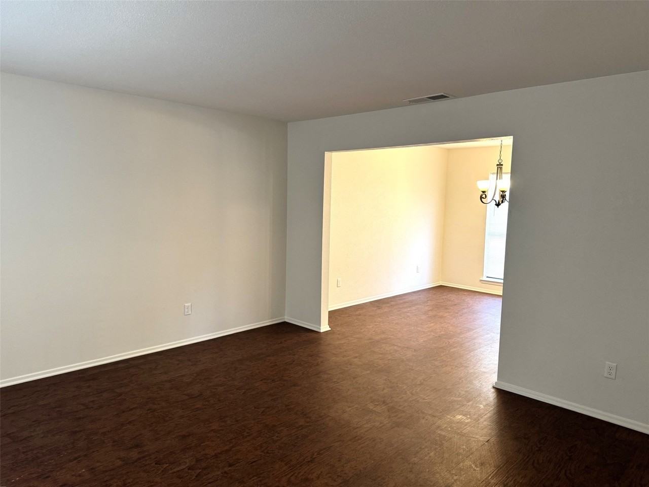 3731 Spring Meadow Ln - Photo 4 of 28
