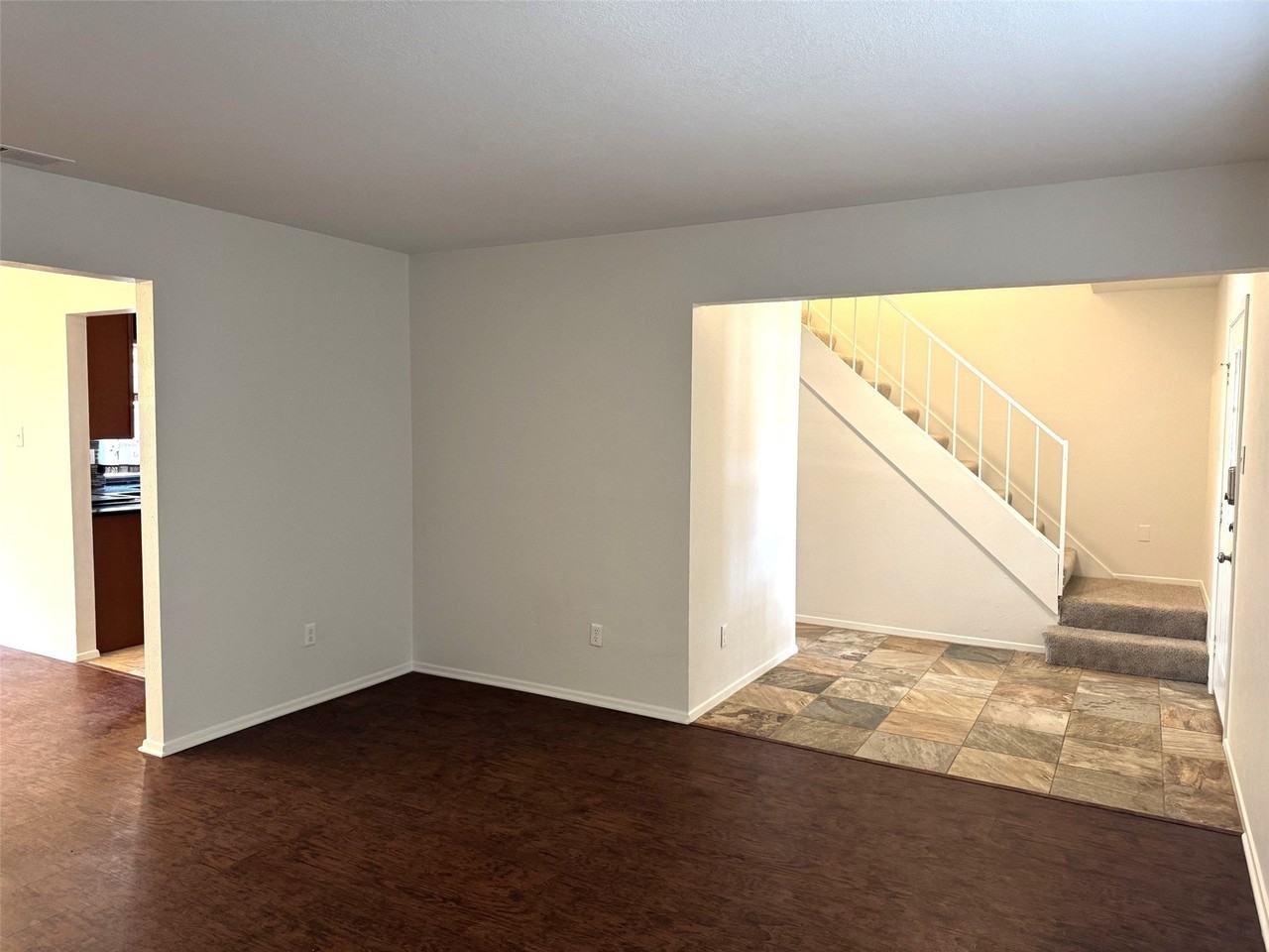 3731 Spring Meadow Ln - Photo 5 of 28