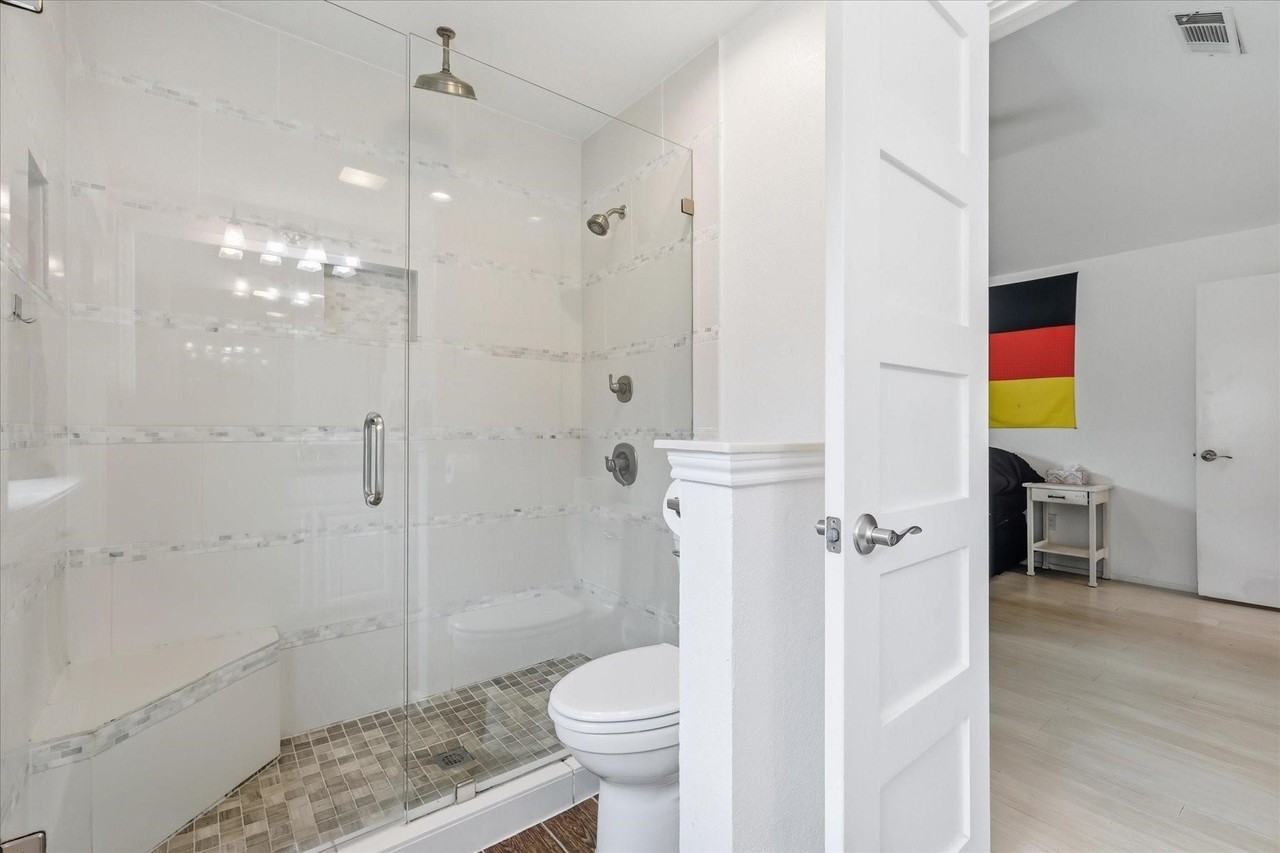 1614 Sunswept Ter - Photo 6 of 14