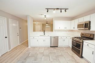 1379 Honeysuckle Ln - Photo 1 of 1