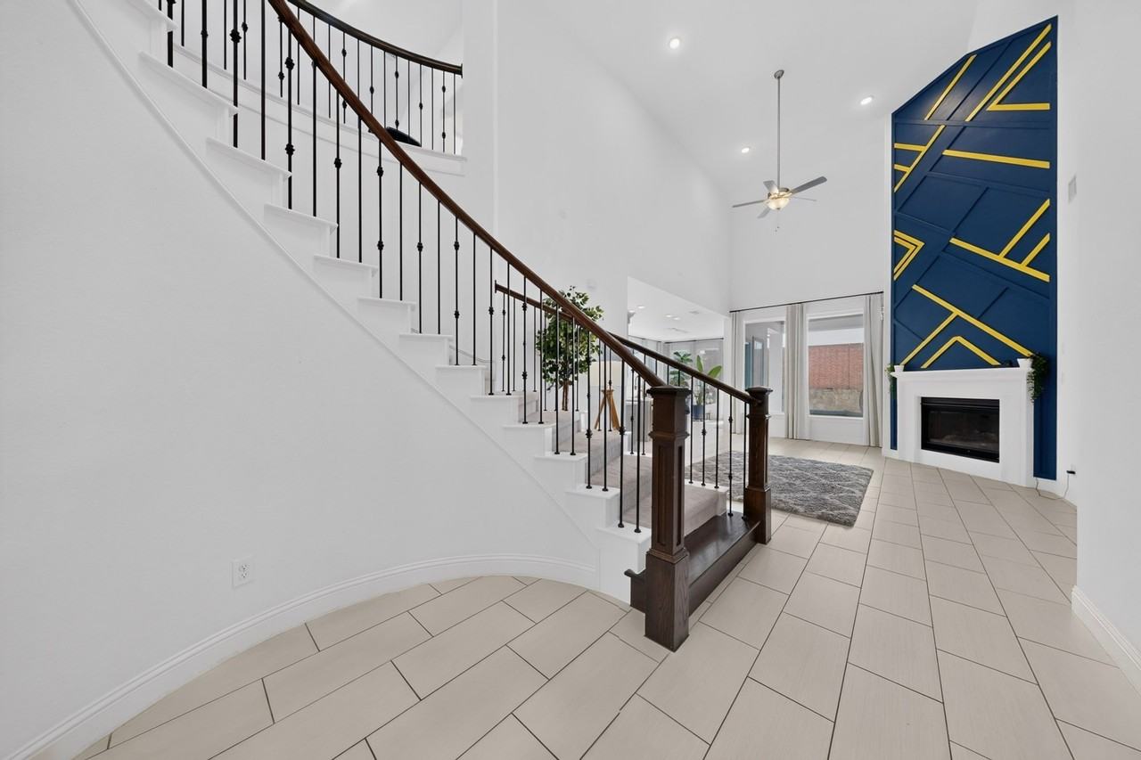 3740 Coldstream Dr - Photo 5 of 40