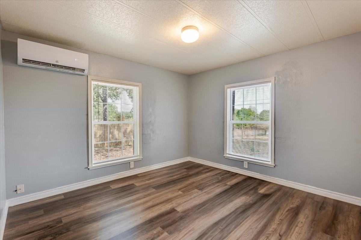 209 Wicker Hill Rd - Photo 7 of 21