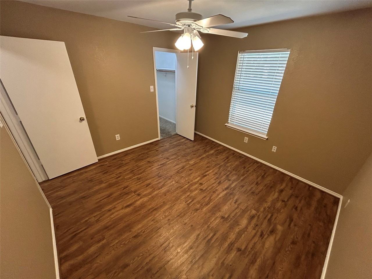 105 Sudbury Way - Photo 5 of 13