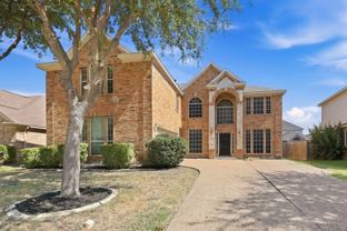 736 Mulberry Ln - Photo 1 of 1