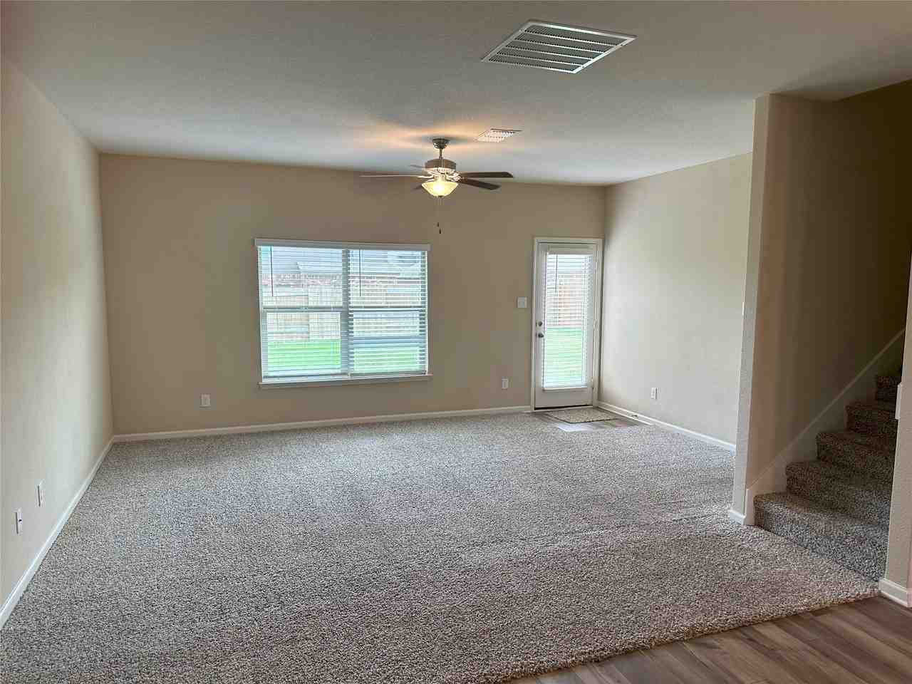 236 Elam Dr - Photo 5 of 28