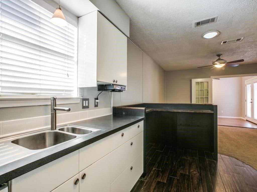 933 Meadow Mead Dr - Photo 3 of 27