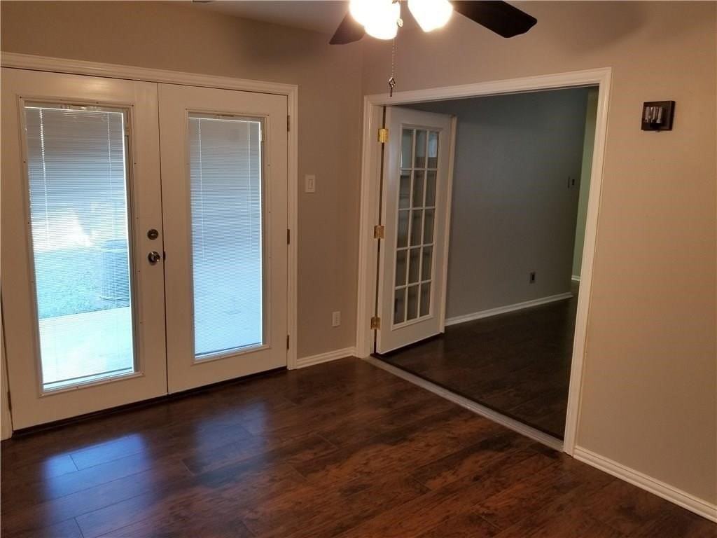 933 Meadow Mead Dr - Photo 7 of 27