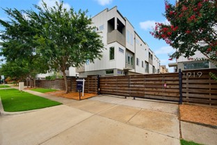 1915 Summit Ave #1 - Photo 1 of 1