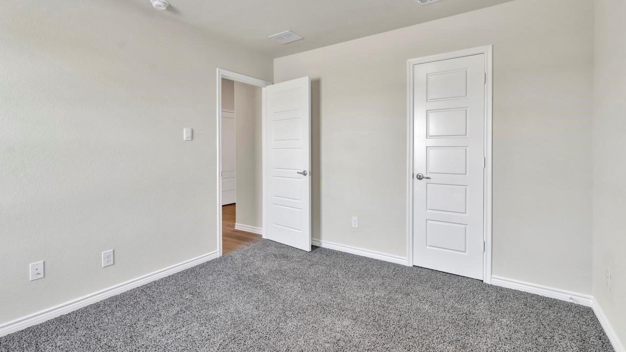 10505 Twisting Springs Dr - Photo 7 of 18