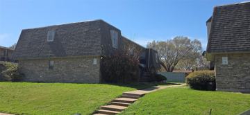 featured image of 237 Vista Way #237