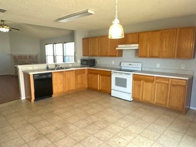 9300 Goldenview Dr - Photo 6 of 16