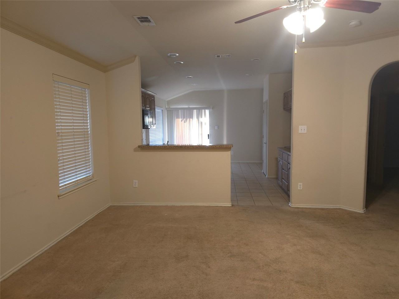 5945 Missy Ln - Photo 6 of 30