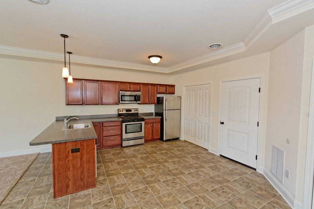 1727 Tower St #106 - Photo 4 of 16