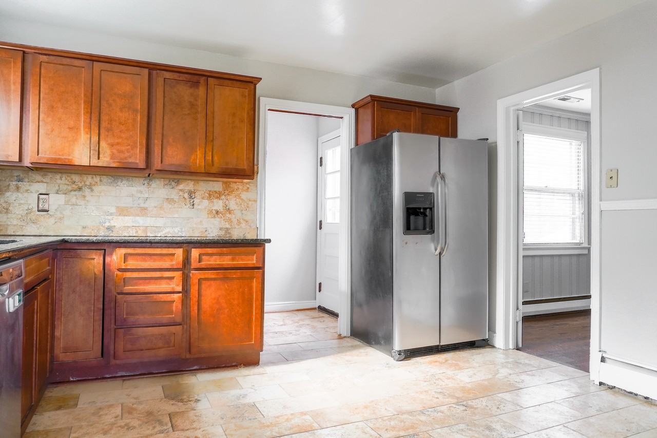 818 Orchard Rd #1 - Photo 5 of 15