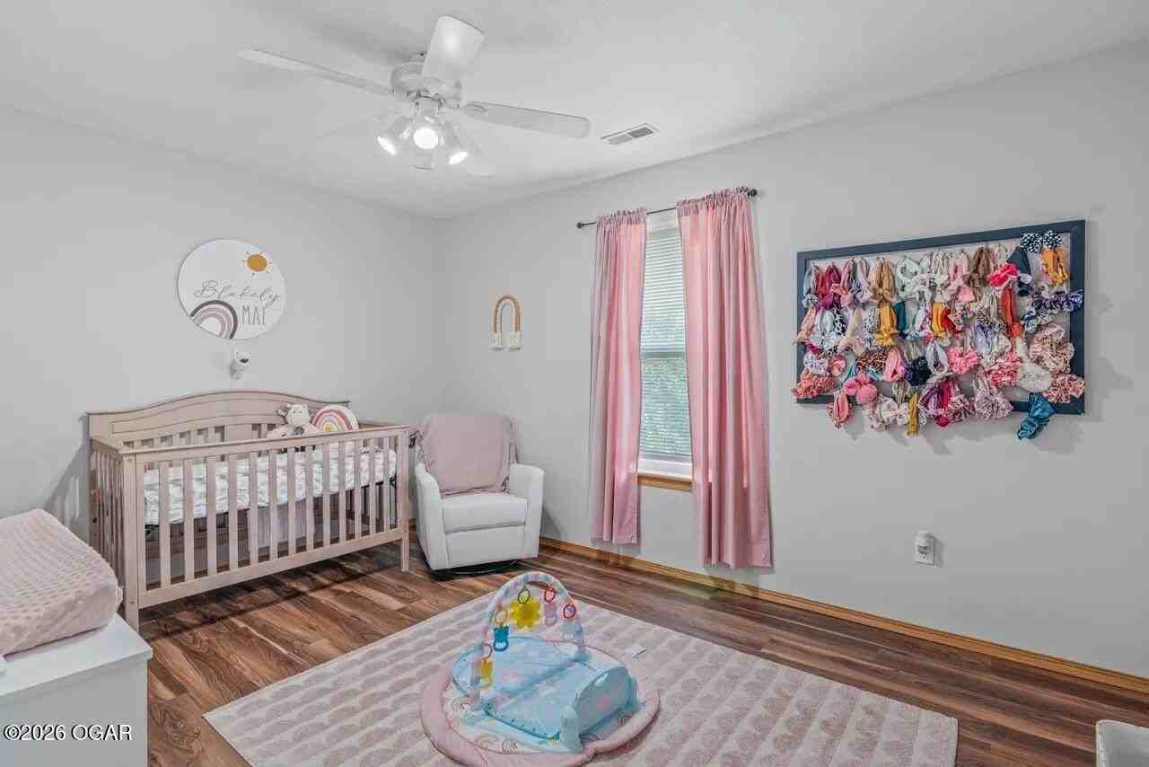 2098 Webbwood Dr - Photo 3 of 18