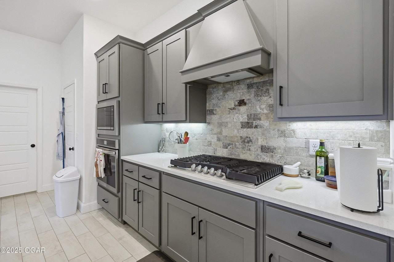 208 Otto Ave - Photo 6 of 22