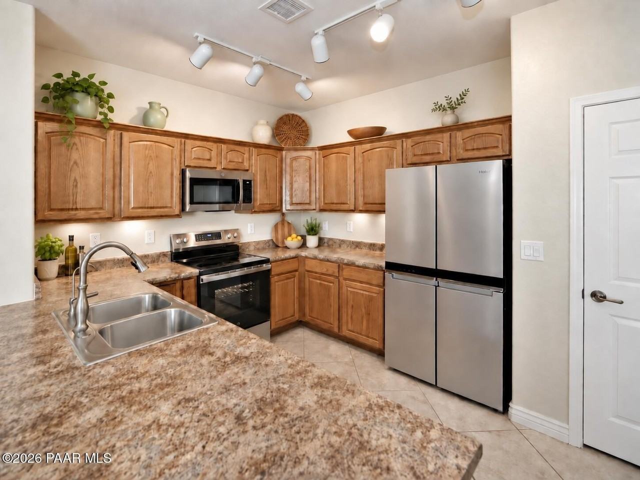 7217 E Woolsey Ranch Rd - Photo 6 of 33