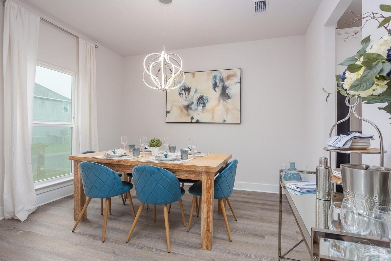 14338 Gardenglen Dr - Photo 2 of 47