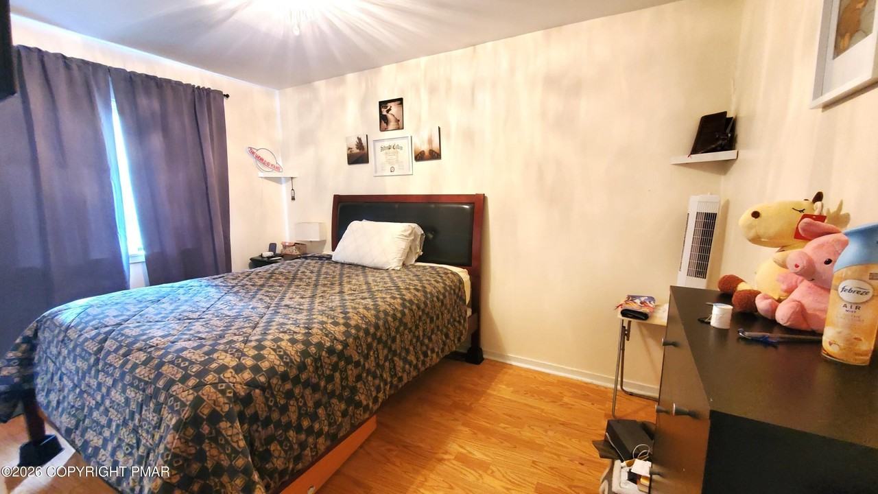 206 Falls Cir - Photo 5 of 12
