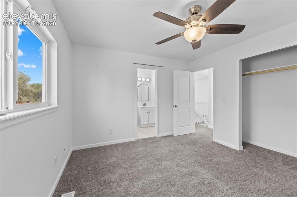585 Blossom Field Rd - Photo 6 of 27