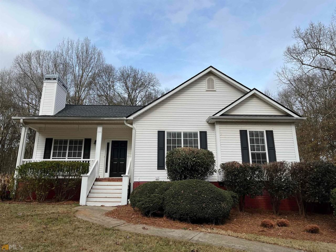 214 Piedmont Dr - Photo 2 of 50