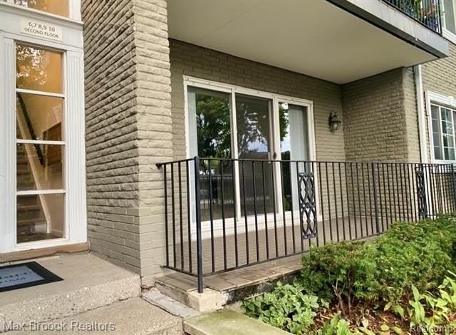 1111 N Old Woodward Ave #5 - Photo 3 of 23