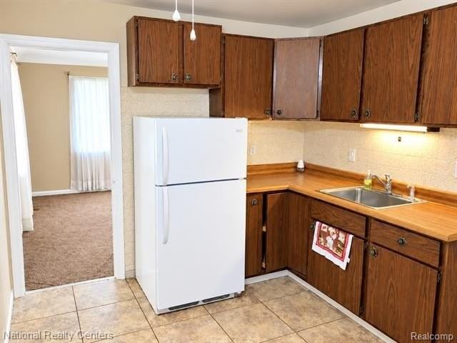 21466 Blackmar Ave - Photo 7 of 10