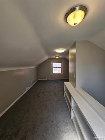 17652 Teppert St - Photo 6 of 10