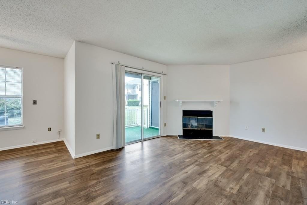 513 Pier Ct - Photo 5 of 26