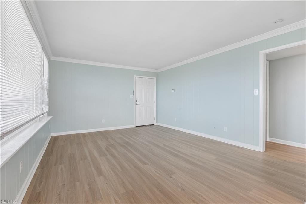1416 E Ocean View Ave #9 - Photo 3 of 31