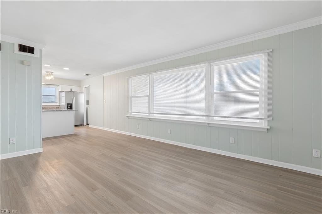 1416 E Ocean View Ave #9 - Photo 4 of 31