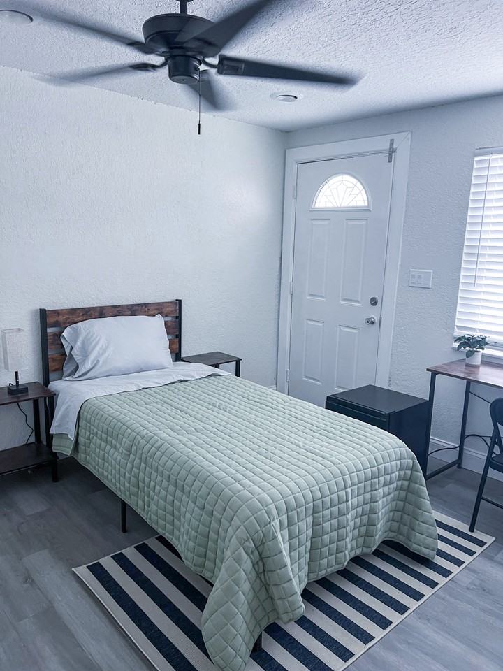 Doreen Dr - Photo 5 of 7