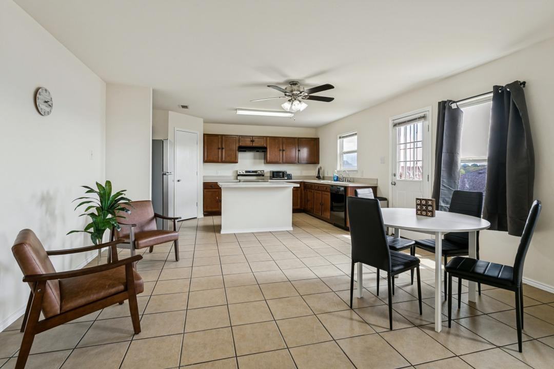 Sims Dr - Photo 2 of 19