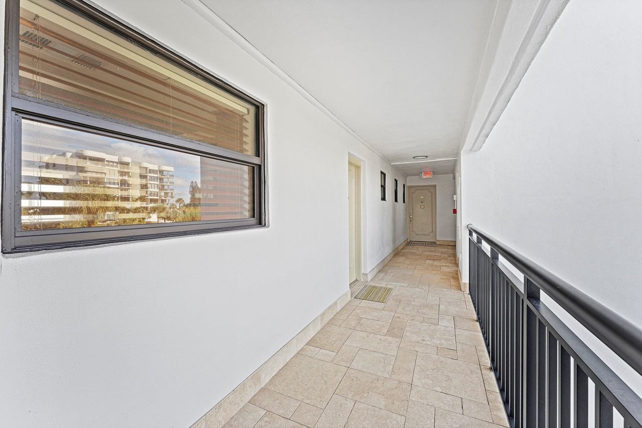 3951 N Ocean Blvd #302 - Photo 5 of 36