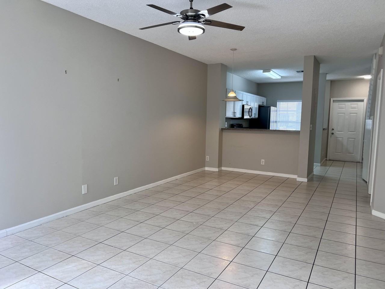 6952 Crooked Fence Dr - Photo 2 of 11