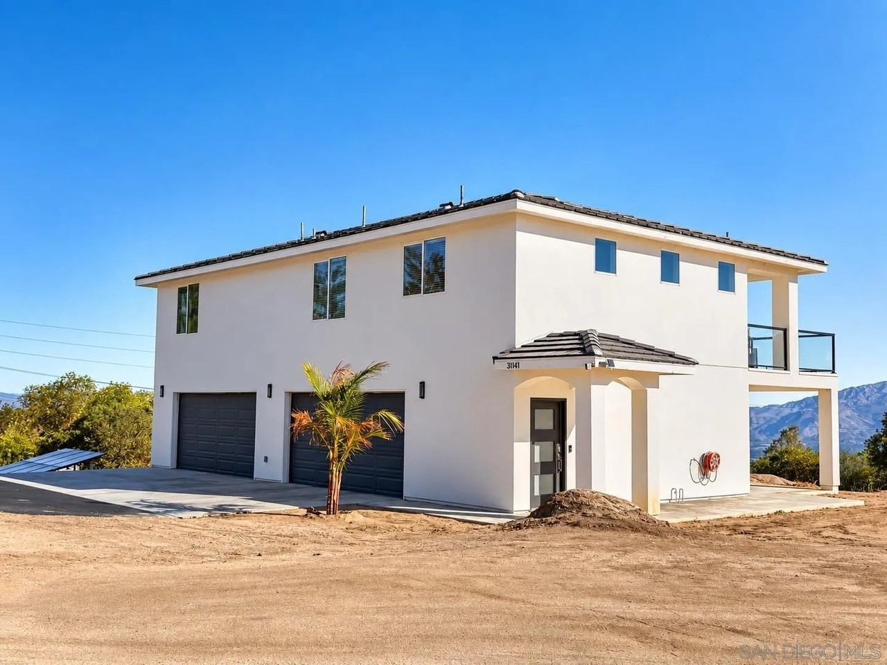 31141 Pauma Heights Rd - Photo 2 of 34