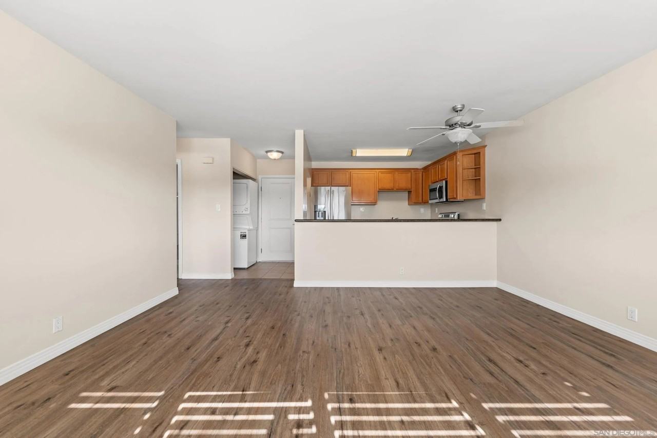 6120 Decena Dr - Photo 5 of 14