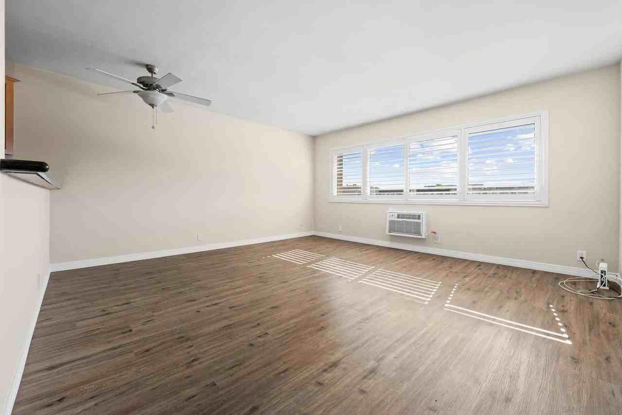 6120 Decena Dr - Photo 7 of 14