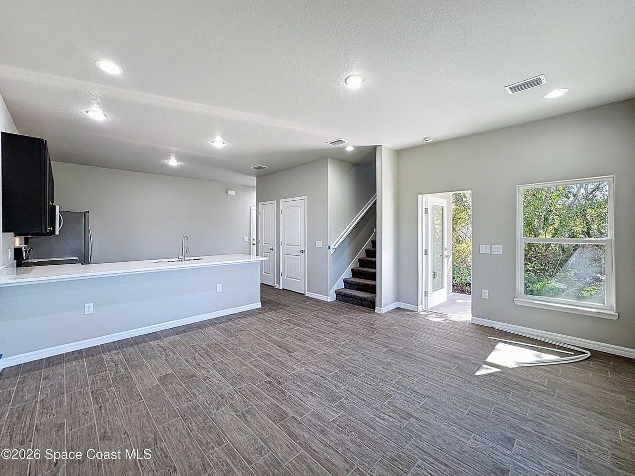 496 L M Davey Ln - Photo 2 of 23