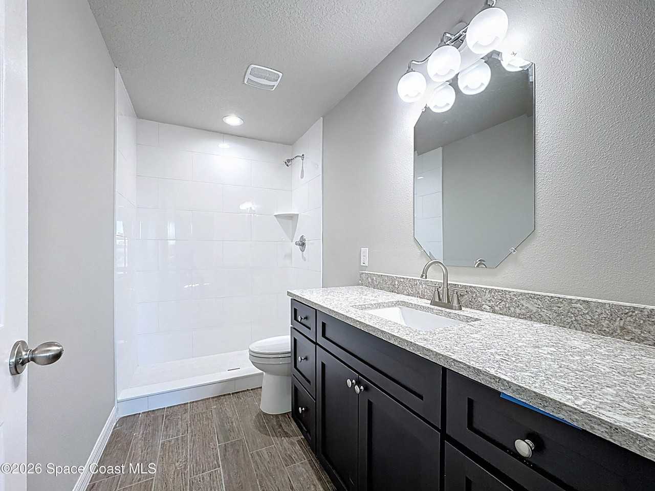 496 L M Davey Ln - Photo 3 of 23
