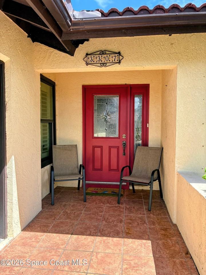 3307 Sea Mist Ln - Photo 2 of 50