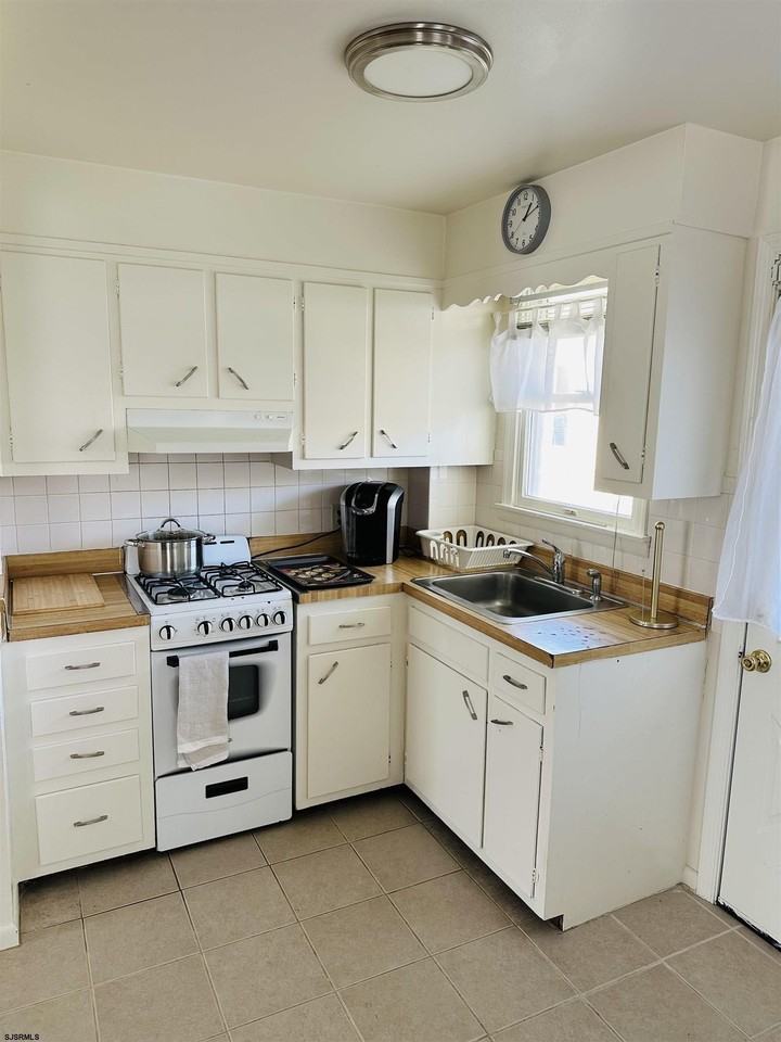 503 Harbor Rd - Photo 7 of 20