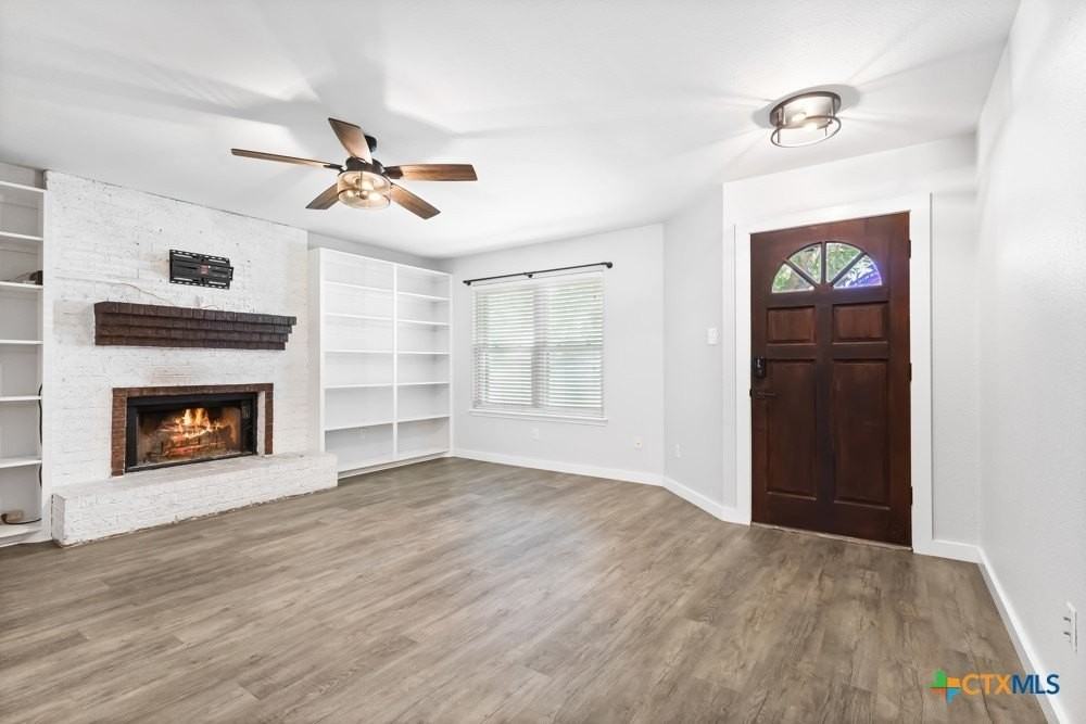 1935 Tiara Dr - Photo 4 of 32