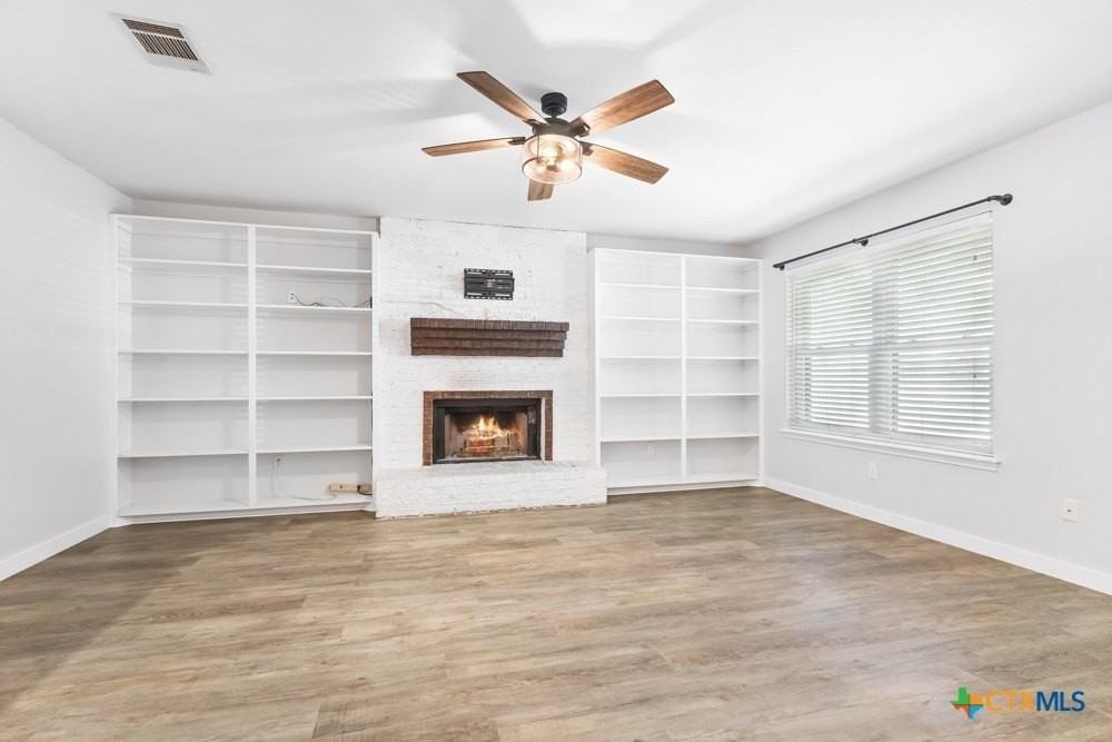 1935 Tiara Dr - Photo 5 of 32