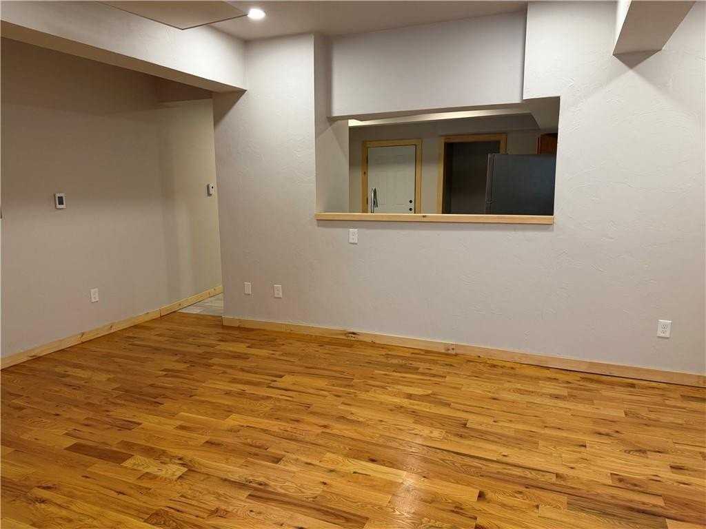 703 Providence St #F - Photo 4 of 25