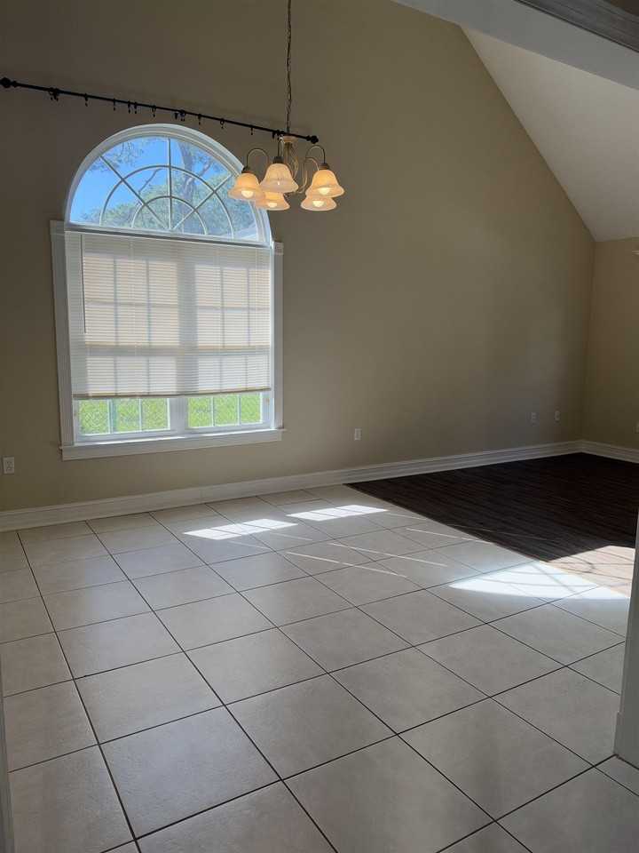 1510 N Duval St #B - Photo 5 of 18